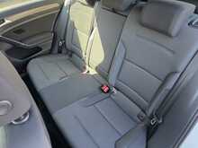 Volkswagen Golf TDI SE 