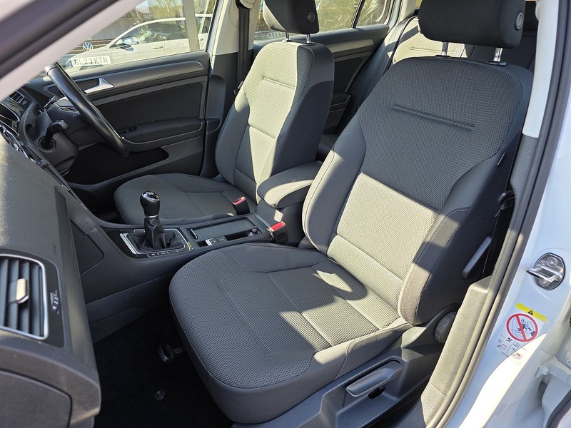 Volkswagen 1.6 TDI SE Estate 5dr Diesel Manual Euro 6 (s/s) (115 ps)