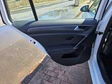 Volkswagen Golf TDI SE 