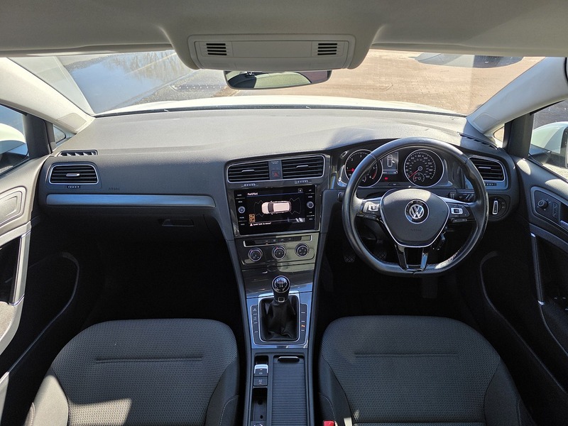 Volkswagen 1.6 TDI SE Estate 5dr Diesel Manual Euro 6 (s/s) (115 ps)