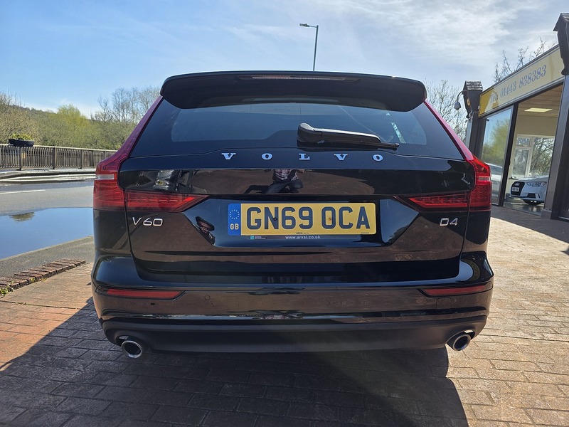 Volvo 2.0 D4 Momentum Estate 5dr Diesel Auto Euro 6 (s/s) (190 ps)