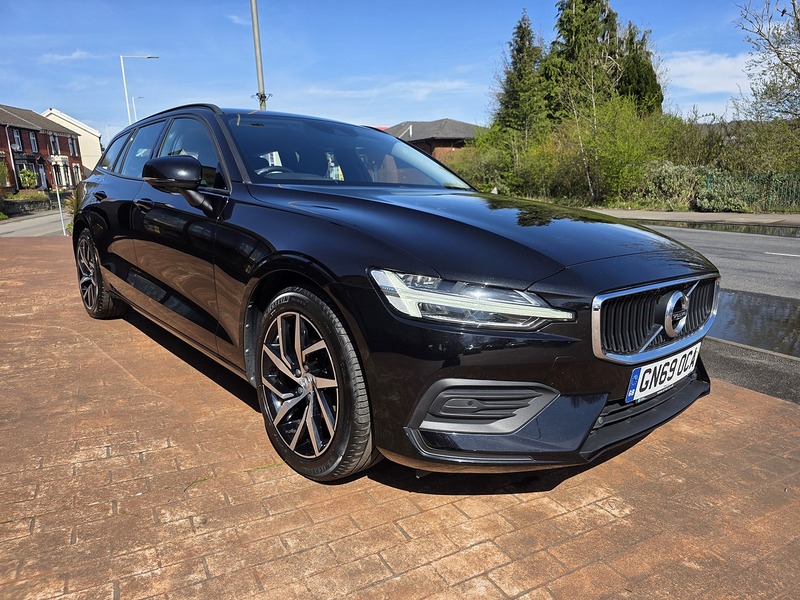 Volvo 2.0 D4 Momentum Estate 5dr Diesel Auto Euro 6 (s/s) (190 ps)