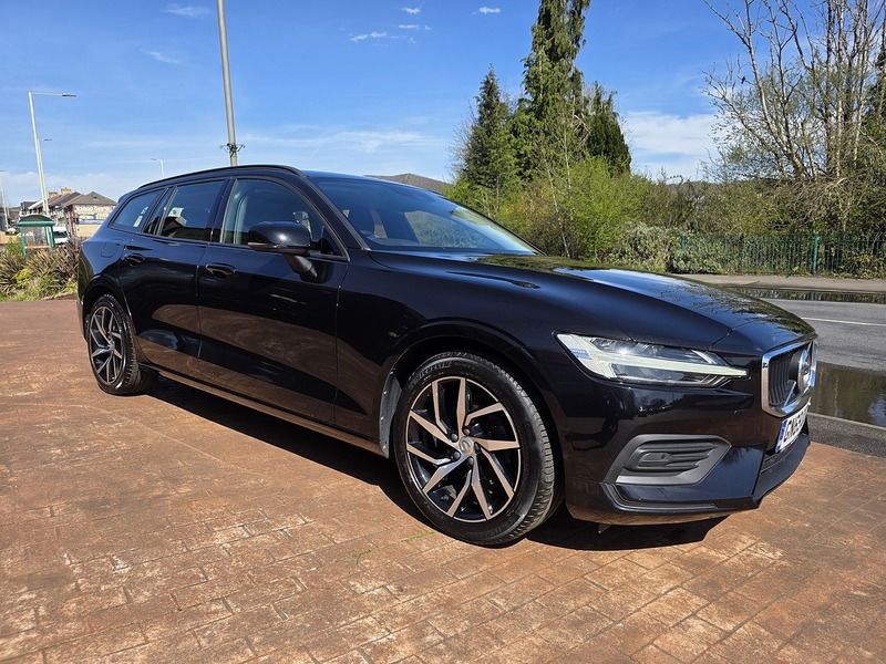 Volvo 2.0 D4 Momentum Estate 5dr Diesel Auto Euro 6 (s/s) (190 ps)
