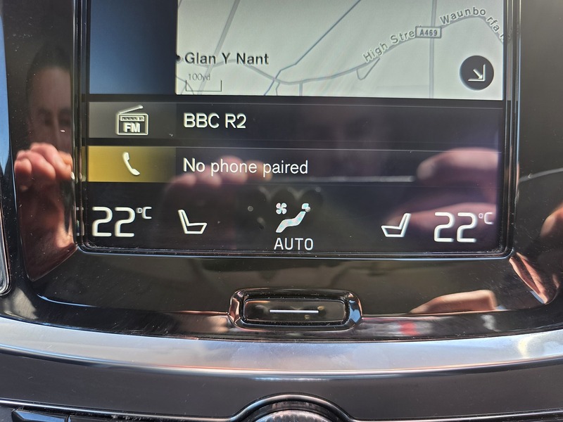 Volvo 2.0 D4 Momentum Estate 5dr Diesel Auto Euro 6 (s/s) (190 ps)