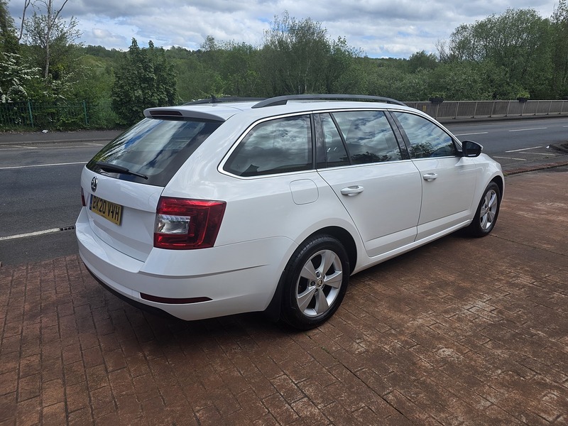 Skoda Octavia TDI SE Technology - U3651
