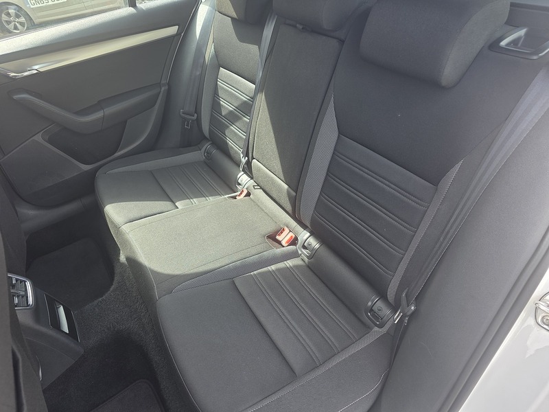 Skoda Octavia TDI SE Technology - U3651