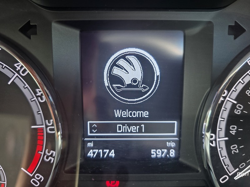 Skoda Octavia TDI SE Technology - U3651