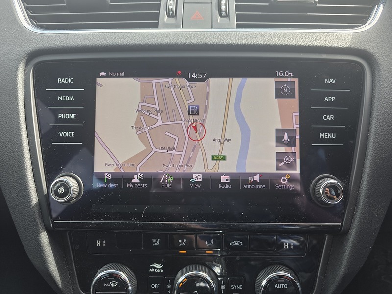 Skoda Octavia TDI SE Technology - U3651