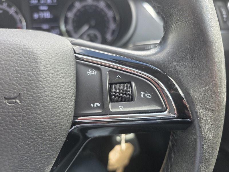 Skoda Octavia TDI SE Technology - U3651