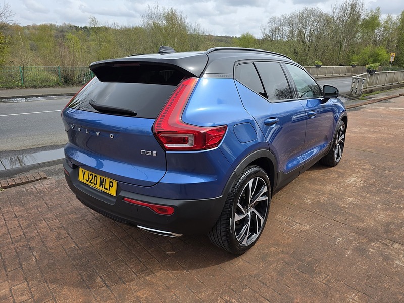 Volvo XC40 D3 R-Design Pro - U3657