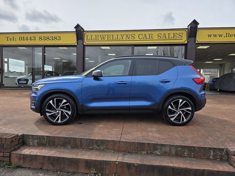 Volvo XC40 D3 R-Design Pro - U3657