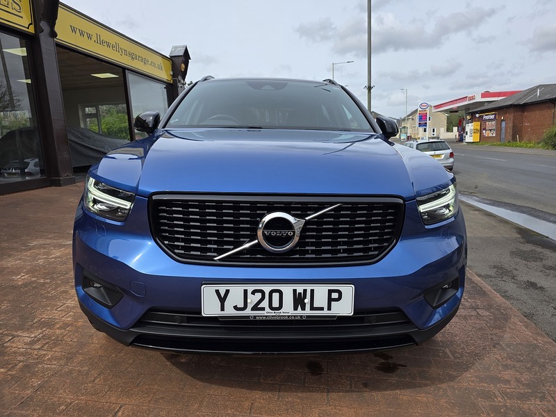Volvo XC40 D3 R-Design Pro - U3657