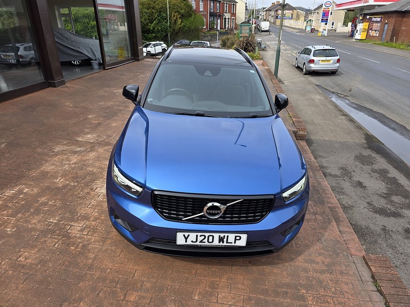 Volvo XC40 D3 R-Design Pro - U3657
