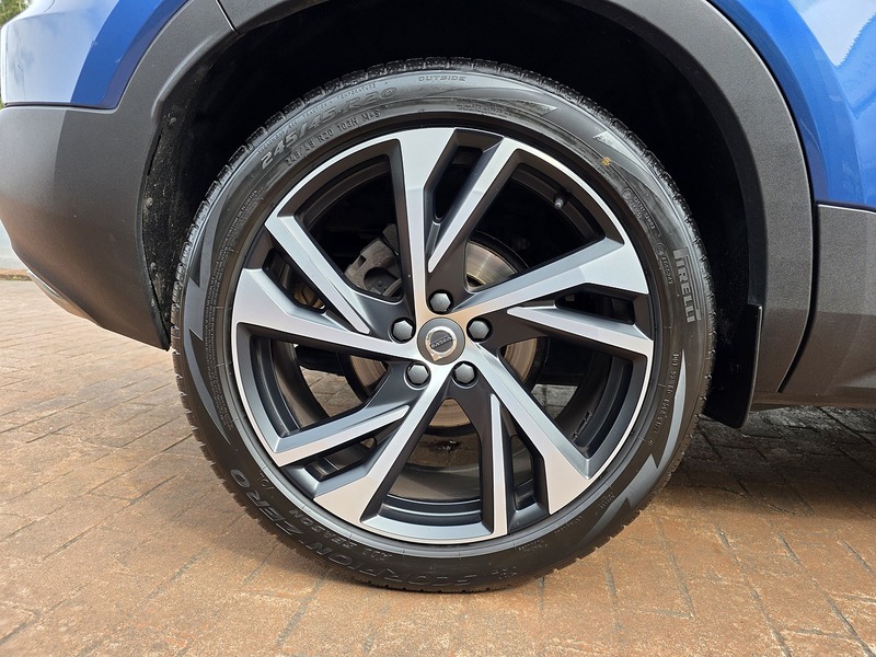 Volvo XC40 D3 R-Design Pro - U3657
