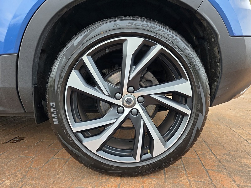 Volvo XC40 D3 R-Design Pro - U3657