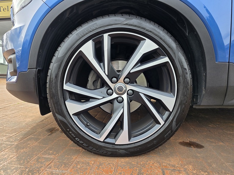 Volvo XC40 D3 R-Design Pro - U3657