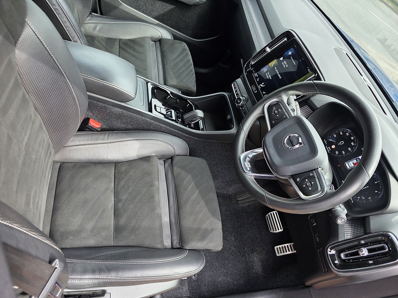 Volvo XC40 D3 R-Design Pro - U3657