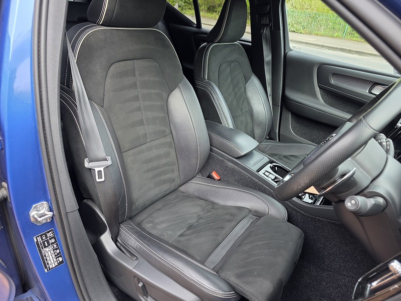 Volvo XC40 D3 R-Design Pro - U3657