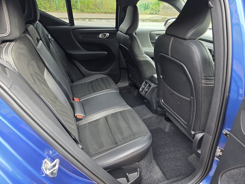 Volvo XC40 D3 R-Design Pro - U3657