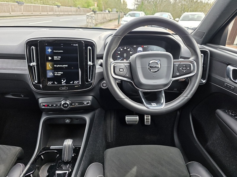 Volvo XC40 D3 R-Design Pro - U3657