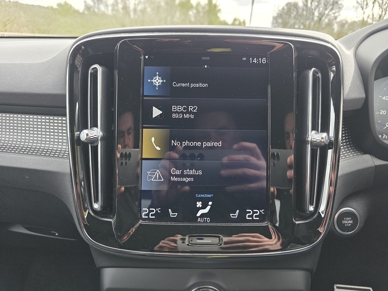 Volvo XC40 D3 R-Design Pro - U3657