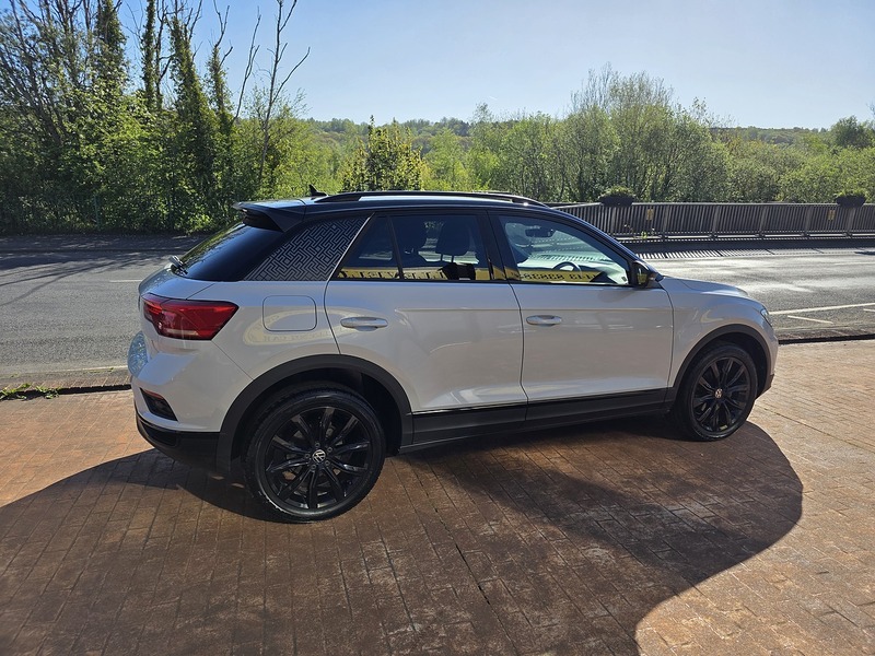 Volkswagen T-Roc TDI Black Edition - U3674