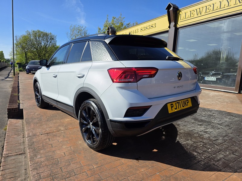 Volkswagen T-Roc TDI Black Edition - U3674