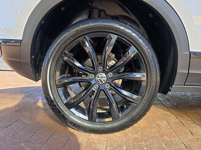 Volkswagen T-Roc TDI Black Edition - U3674
