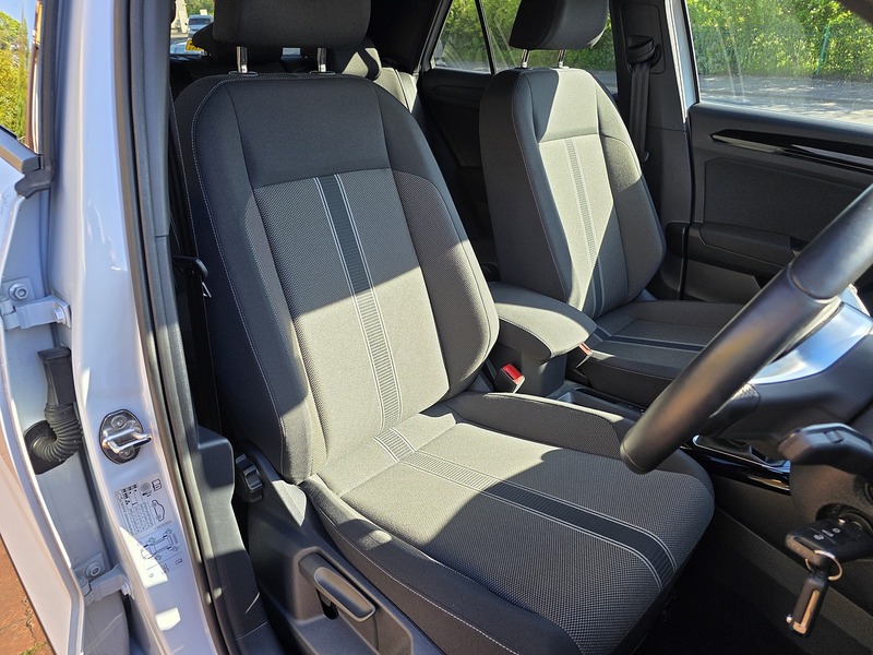 Volkswagen T-Roc TDI Black Edition - U3674
