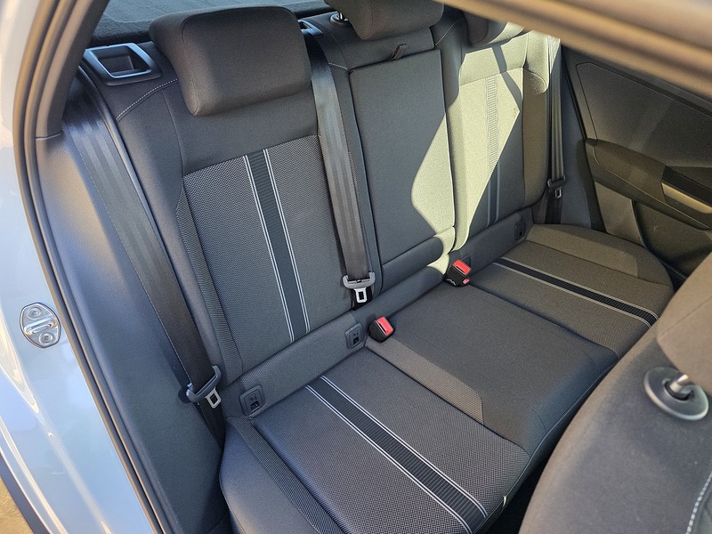 Volkswagen T-Roc TDI Black Edition - U3674