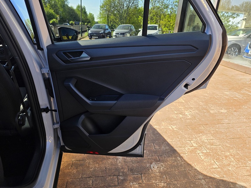Volkswagen T-Roc TDI Black Edition - U3674