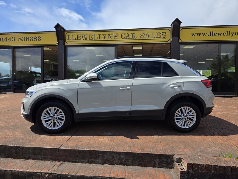 Volkswagen T-Roc TDI Life - U3677