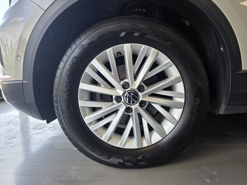 Volkswagen T-Roc TDI Life - U3677