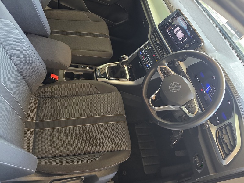 Volkswagen T-Roc TDI Life - U3677