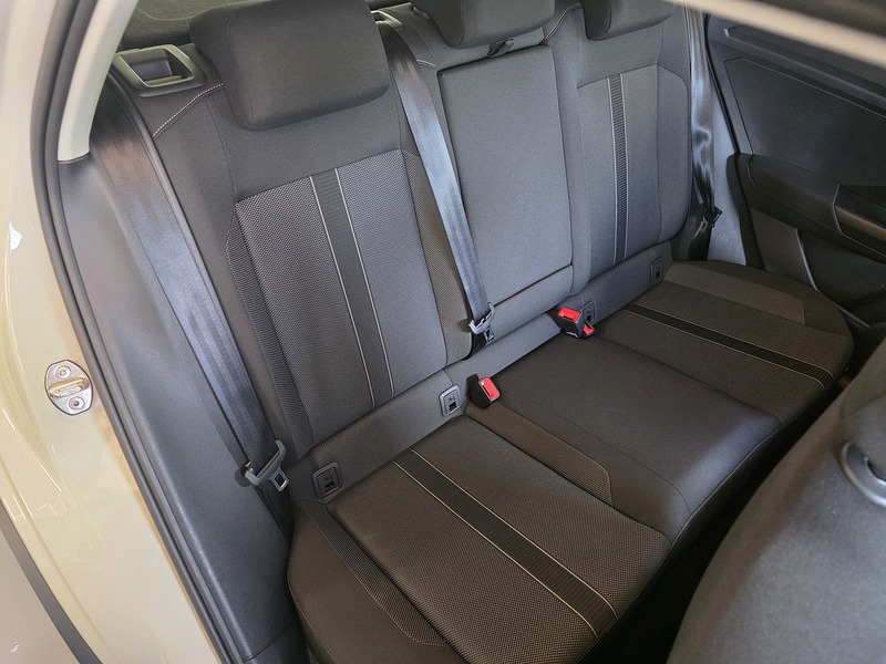 Volkswagen T-Roc TDI Life - U3677