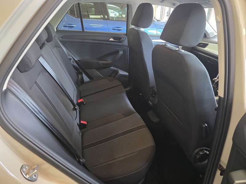 Volkswagen T-Roc TDI Life - U3677