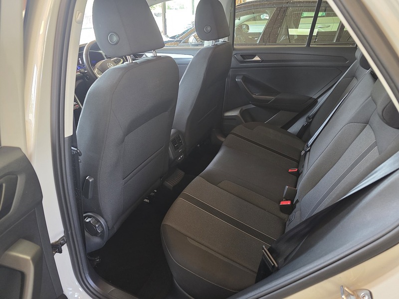 Volkswagen T-Roc TDI Life - U3677