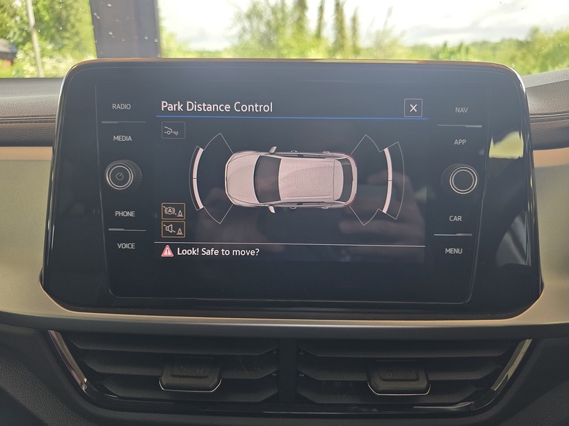 Volkswagen T-Roc TDI Life - U3677