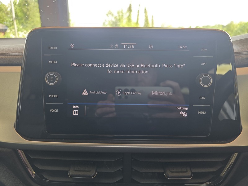 Volkswagen T-Roc TDI Life - U3677