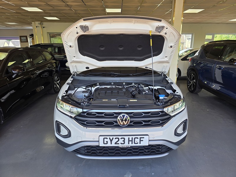 Volkswagen T-Roc TDI Life - U3677