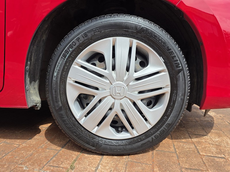 Honda Jazz i-VTEC S - U3678