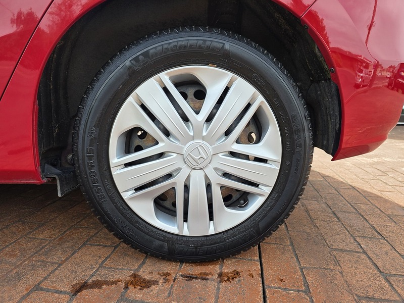 Honda Jazz i-VTEC S - U3678