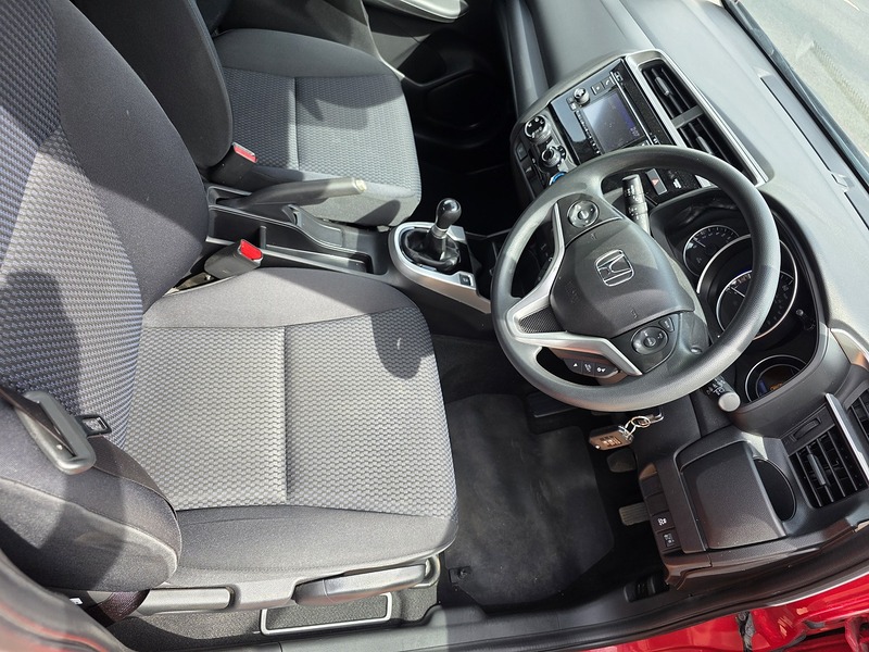 Honda Jazz i-VTEC S - U3678