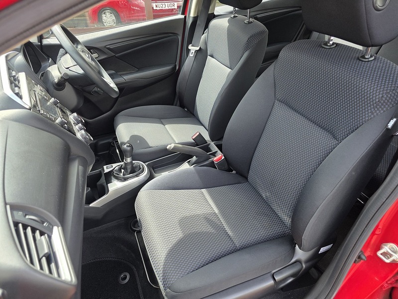 Honda Jazz i-VTEC S - U3678
