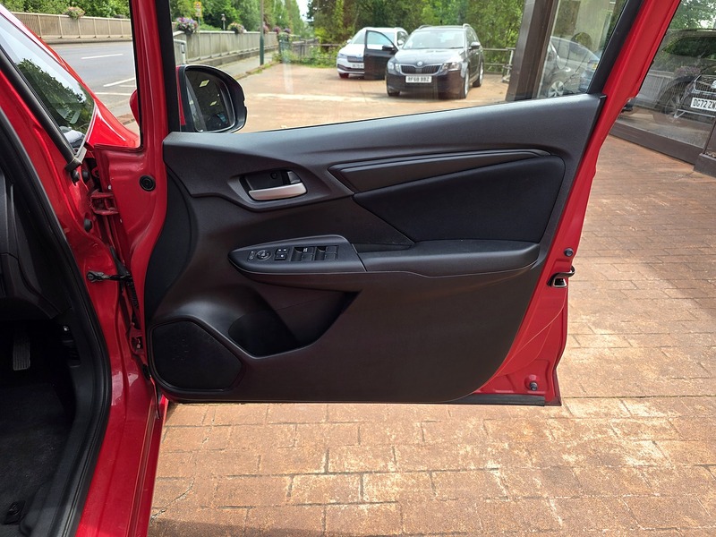 Honda Jazz i-VTEC S - U3678