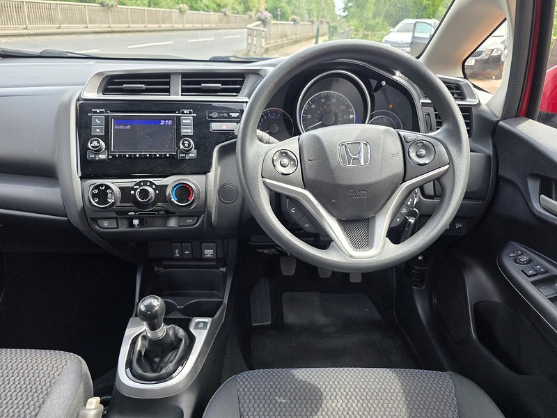 Honda Jazz i-VTEC S - U3678