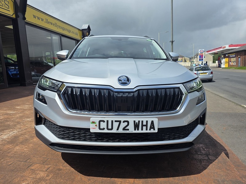 Skoda Karoq TDI SE Drive - U3679