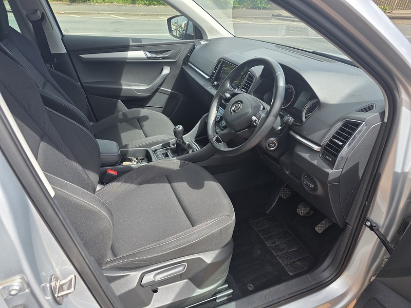 Skoda Karoq TDI SE Drive - U3679