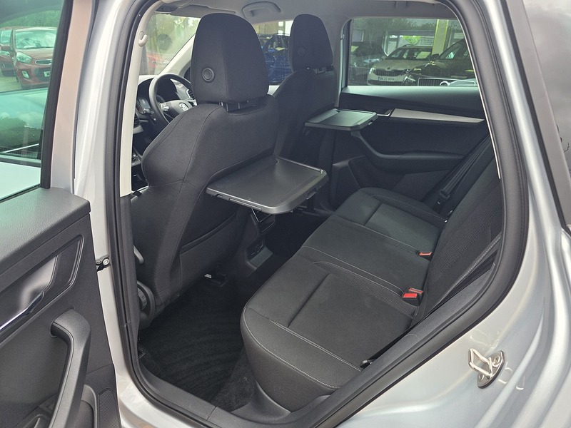 Skoda Karoq TDI SE Drive - U3679