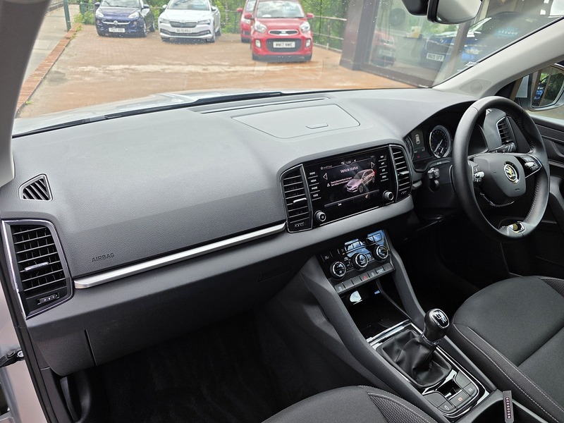 Skoda Karoq TDI SE Drive - U3679